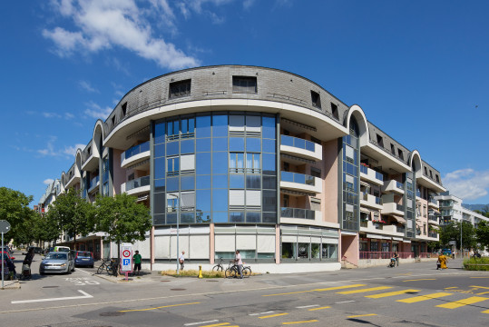 image Avenue Reller 2
